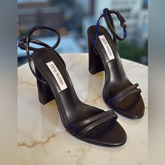 Steve Madden Shoes - Steve Madden NWT Sz 6.5M Candid Elegant Black Leather Heeled Sandals (SH175)